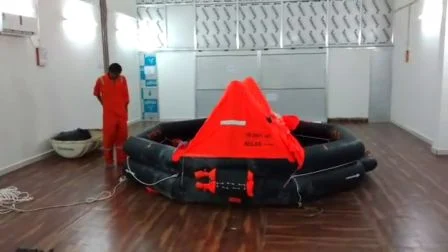 Саморегулирующиеся надувные спасательные плоты, перебрасываемые через борт
